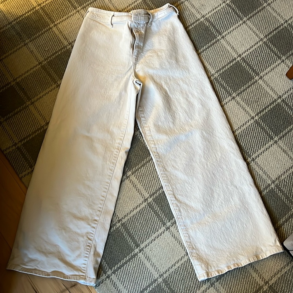 Women’s Target Universal Thread wide leg cream colored sailor pants size 6